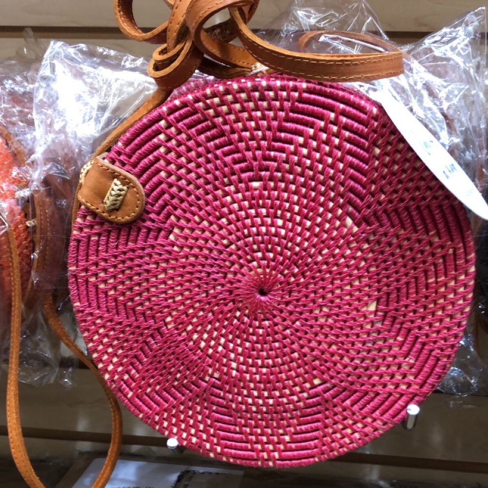 Was $68 Boho Chic Round Rattan Crossbody - Picture 3 of 8